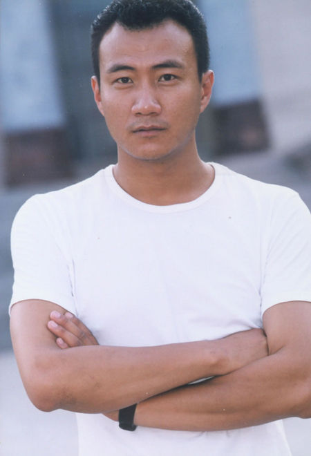 王一博|《雪中悍刀行》7位演员童年照，张天爱像小仙女，胡军像小战士