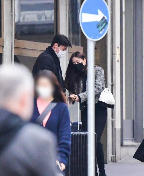 T-ara|瑞士甜蜜约会被撞破!T-ARA孝敏与足球选手黄义助恋情曝光