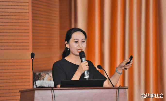 90后女孩捡到400公斤的陨石,成“猎陨”爱好者,谁是下个幸运儿?