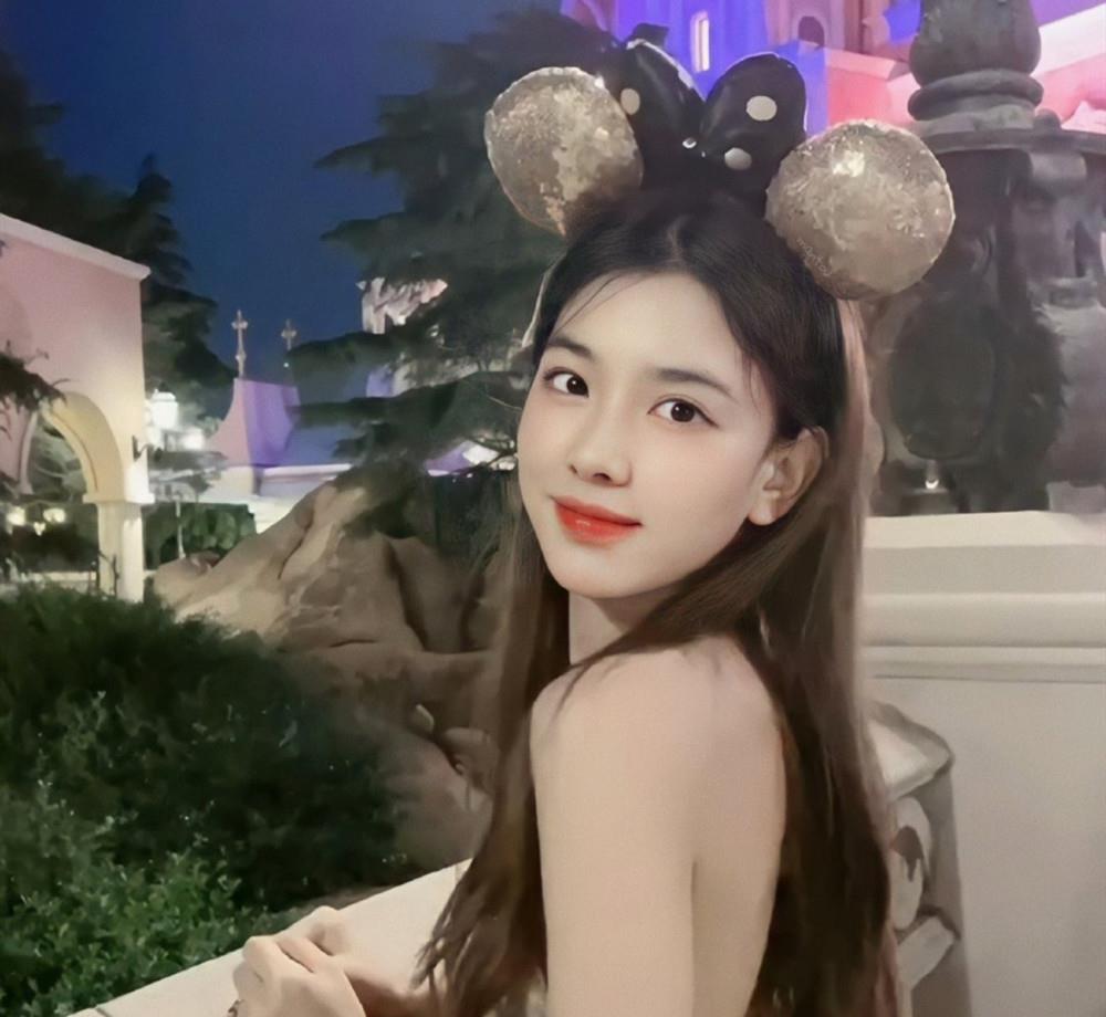 孙一宁|孙一宁身材有多好？看过她穿真空睡衣后，明白王思聪为何执着4年