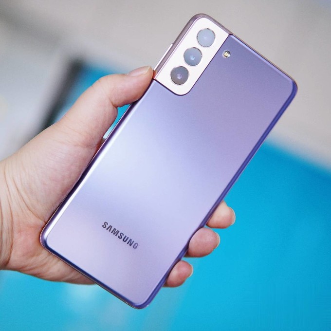 三星|顶级旗舰化身跳水王，骁龙888+4800毫安+256GB，一年直降3000元