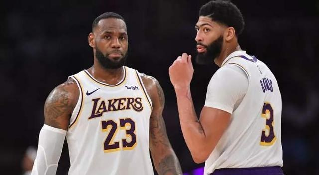 湖人队|4换1?湖人或重新报价35+10顶级双能卫,詹姆斯:这是最后的机会