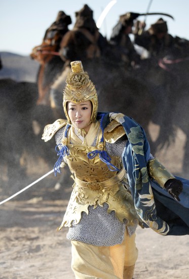 陈紫函|当红女星陈紫函：曾遭闺蜜横刀夺爱，嫁小9岁的演员丈夫幸福吗？