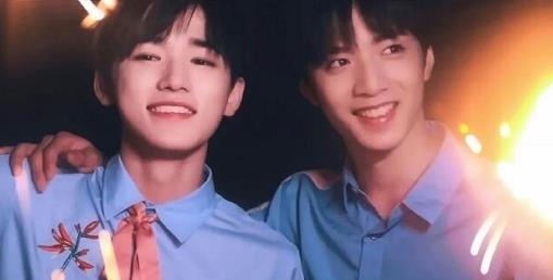 斛珠夫人|宋亚轩严浩翔合照登小说推广页面，文案有点出格，让粉丝无语