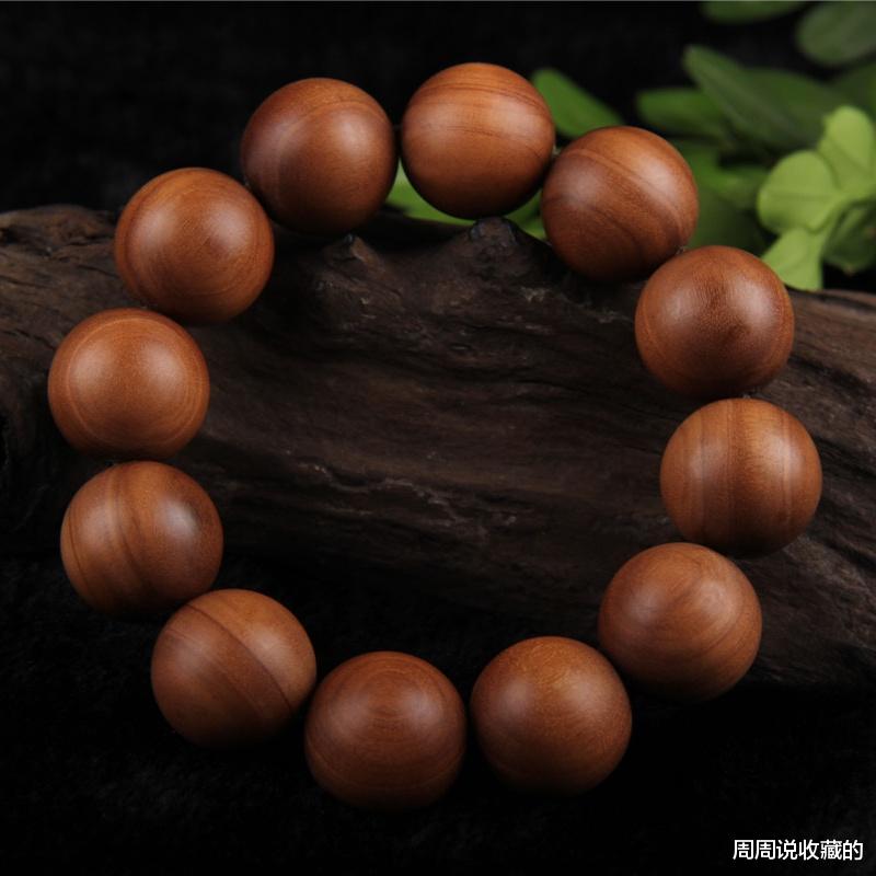文玩|文玩圈里最受欢迎的7种木质手串,你拥有了几种
