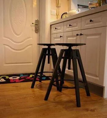 为节省空间，装修只能舍弃客厅保餐厅，装出来的效果看着还不错！