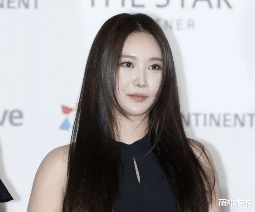 颁奖礼|韩国最新颁奖礼大翻车！明星脸肿妆浓造型丑，韩网热帖都在吐槽