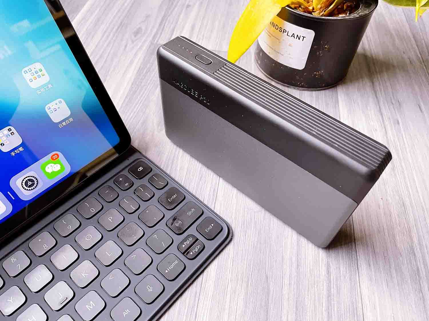 移動電源|筆記本的電量救星，Aohi奧海30000mAh移動電源，雙向PD100W快充