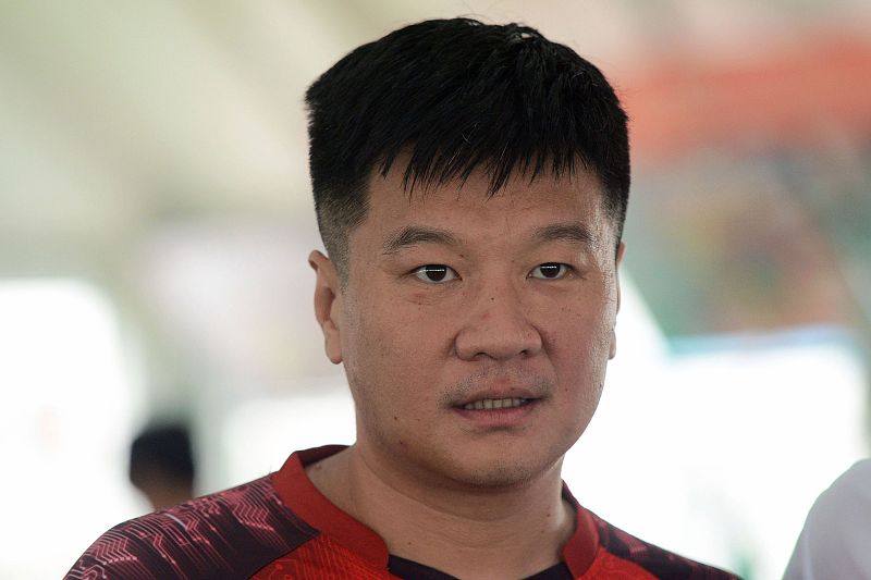 李金羽|预定国足主帅？李金羽带队踢出攻势足球，教练受球员生涯影响很大
