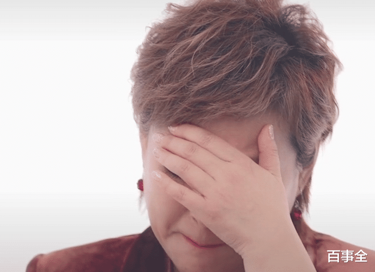 乔家的儿女|李静翻车！哭诉自己挣不到钱，女儿去国外留学且生活穿搭奢侈