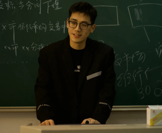 程序员|“理想男友职业”排行榜，高薪程序员输给了三大铁饭碗？原因现实