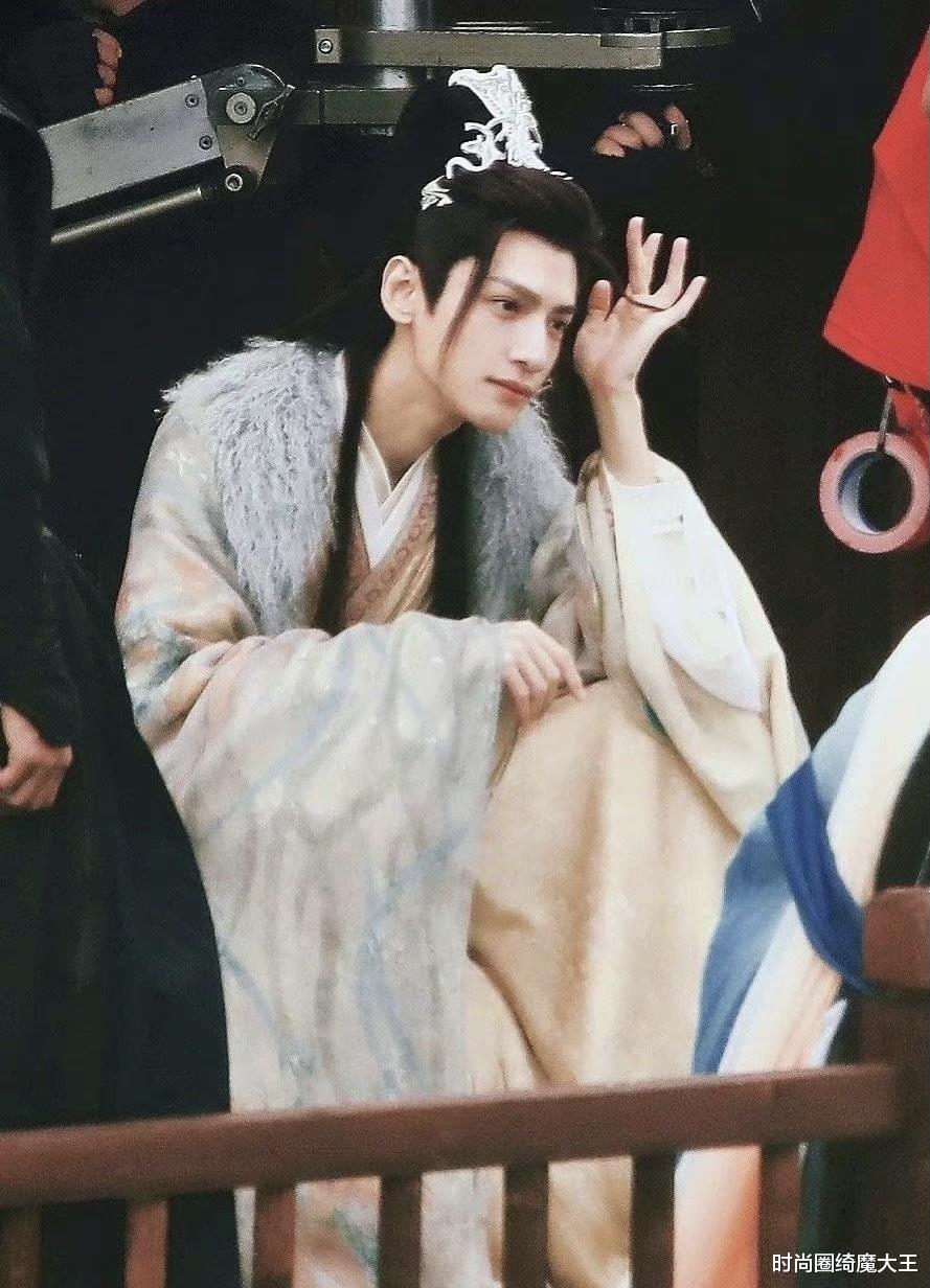 时尚圈绮魔大王 他有古装NB症？