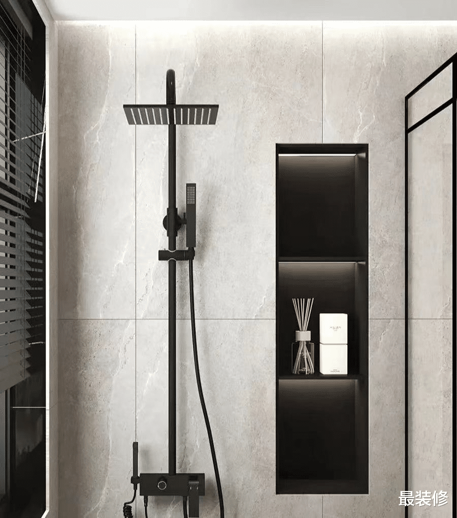 为何日本卫生间这么小，却实用性极强？看了这些细节，终于明白了