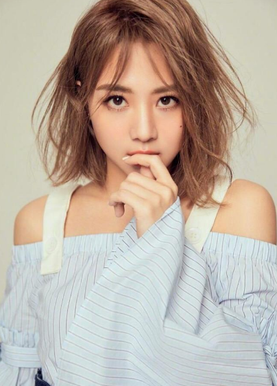 吴映洁|《黑涩会美眉》过去15年，鬼鬼被骂，大牙隐退，唯独她当上老板