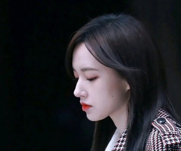 鲍蕾|程潇自称长得丑基因不好，当小6岁妹妹初次出镜，才知道啥叫真人芭比