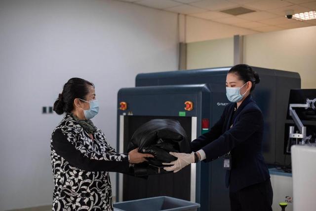 |胶东国际机场新福利！“南飞”航班旅客可免费寄存冬衣啦