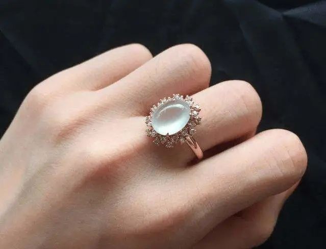 翡翠|翡翠收藏的几个等级，排名第一的居然是它？