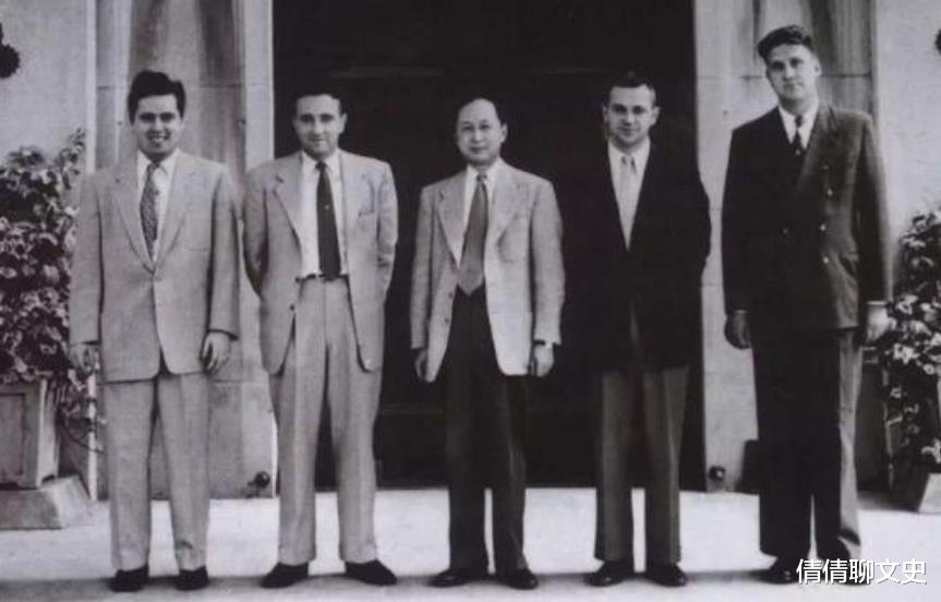 钱学森|钱学森回国途中收到电报：途中不要下船，56年后才知发报人是谁