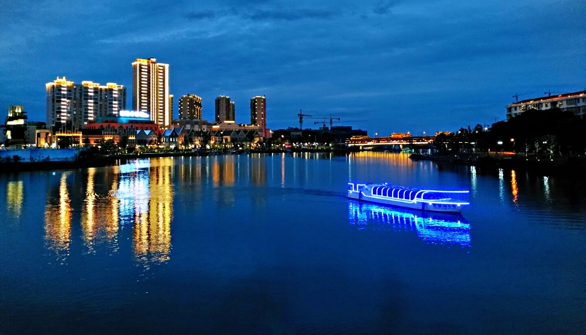 麻城漫谈 湖南将建设一个核心发展区、2个省域副中心城市、3条高铁经济带