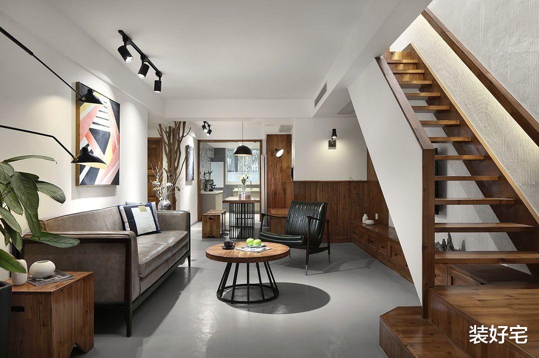 设计师|大量原木材质打造的小复式,满足功能性的同时,力求简洁明快