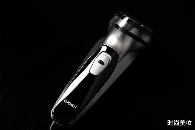 时尚美妆|小米有品众筹又破纪录!月销10万台,小米把剃须刀做到极致性价比