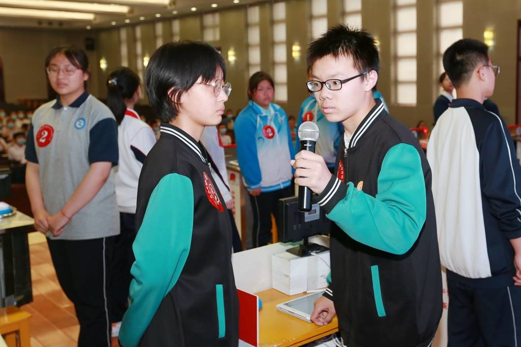 传媒陕西 西安市新城区举办首届中小学“中华经典诵写讲”诗词大会