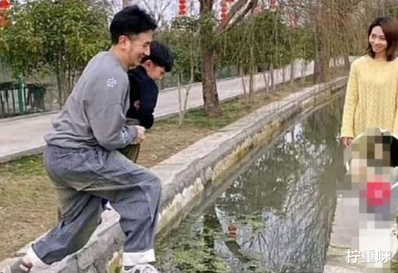 柠重呀|林生斌没有4岁儿子？烁烁正面照曝光，和林生斌老婆小乐太像了
