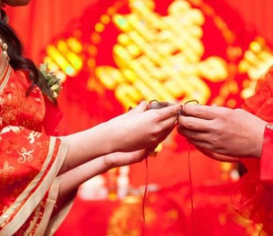 军情大追问 河南364个村达成统一，今后彩礼不准超过3万块