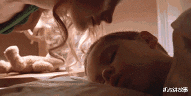 凯叔讲故事|你的孩子叫你“妈妈”还是“妈”？背后的变化值得每一位父母思考