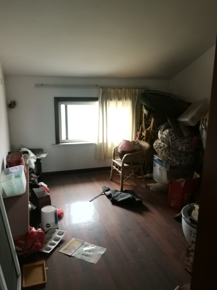 苏州工业园区|捡漏了，苏州工业园区淞泽家园一套450万的住宅，被人264万买走，便宜了186万。