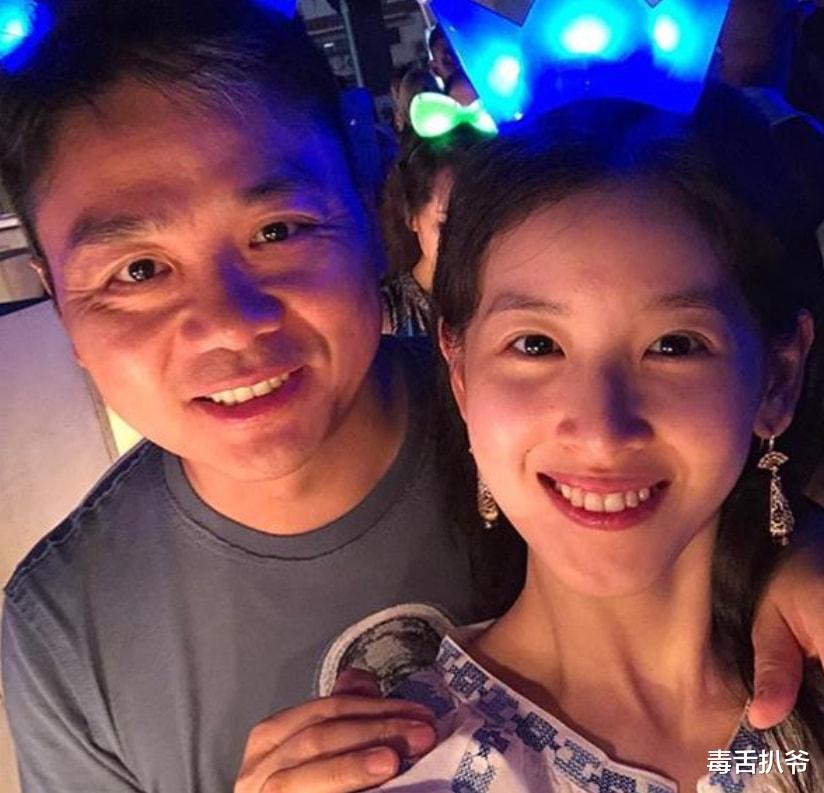 杨幂|28岁章泽天低调庆生，素颜出镜一脸灿笑似少女，不见老公刘强东