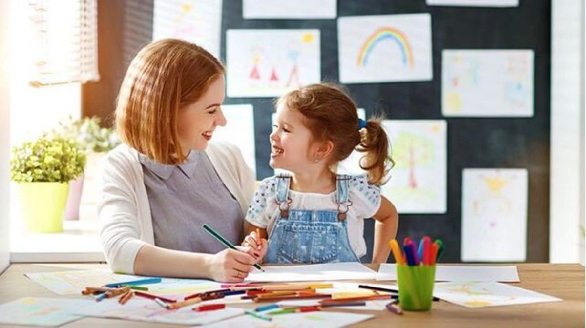 饭饭妈妈育儿|家长盲目给孩子报兴趣班,浪费钱还没好处,别做吃力不讨好的事儿