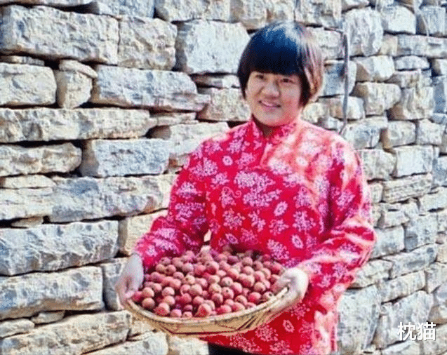 山楂妹|星光大道山楂妹：走红却拒绝认亲，回应：当年我差点冻死在雪地