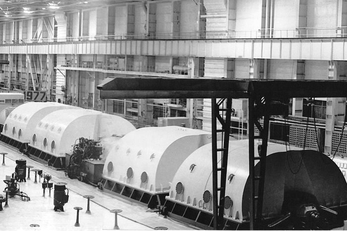 切尔诺贝利核电站 人类消失35年，切尔诺贝利变成什么样了？前后对比照太震撼人心了