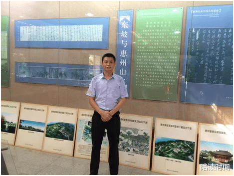 陪读时间 父亲小时候总教我写老家的地址，长大后，我才明白他的苦心