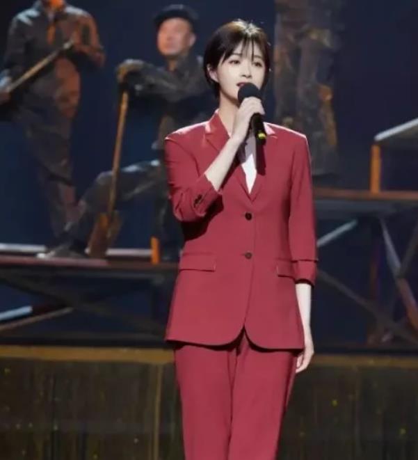 面霜|蒋欣瘦到90斤，瘦成王子文，告别130斤，坦言：其实减肥并不难