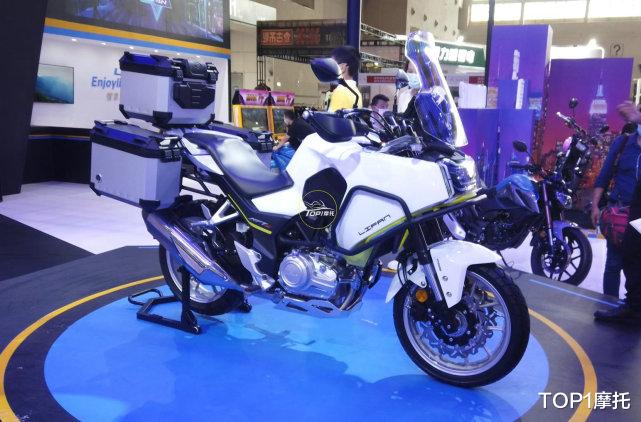 案件通报 力帆KPT400另辟蹊径 休旅车当中的SUV 却撞脸哈雷泛美