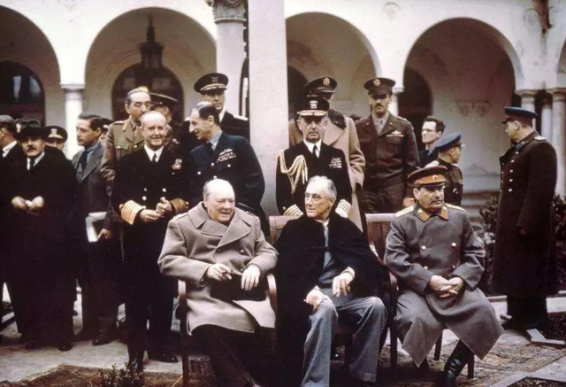 无线泉州 希特勒一念地狱！罪不可赦的二战始作俑者，统一德国的伟大领袖？