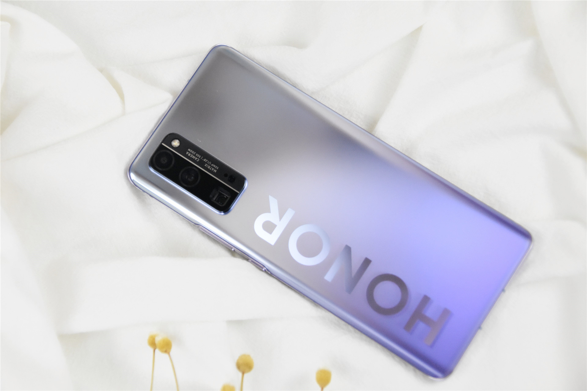 荣耀30pro|荣耀30Pro测评:在设计和影像上再次称王