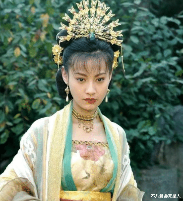 周星驰|内地情史干净的8大美女，无绯闻不炒作，个个出淤泥而不染