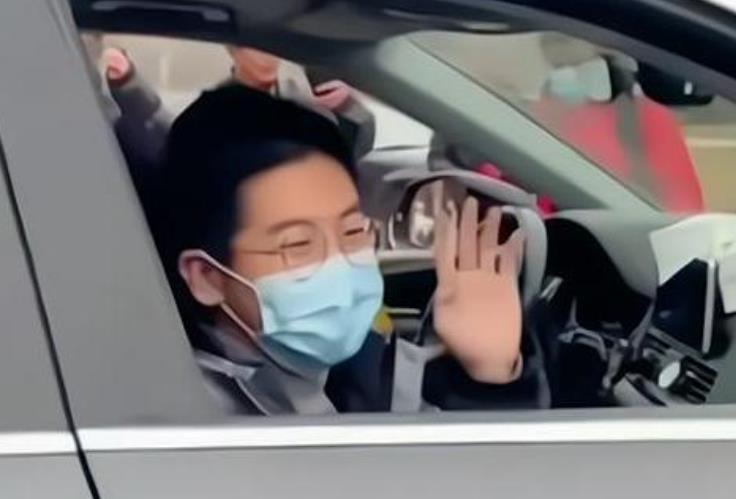 湖南卫视|孙卓回归原生家庭后,与亲妈聊天时无话可说,孙妈称觉得很心痛