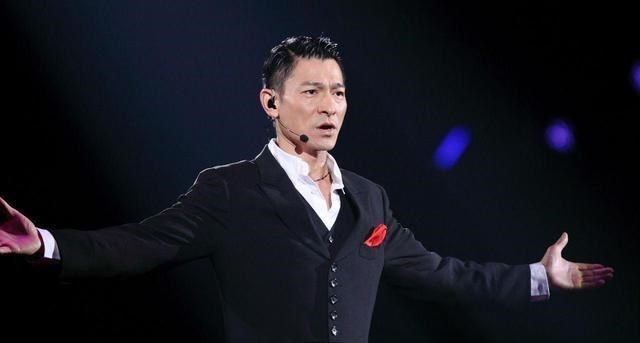 刘德华|刘德华获得第30届华鼎奖影帝，他凭什么能红一辈子？