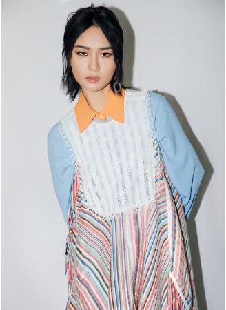 周笔畅|周笔畅演唱会，7排26座永远不卖，你知道是留给谁的吗？