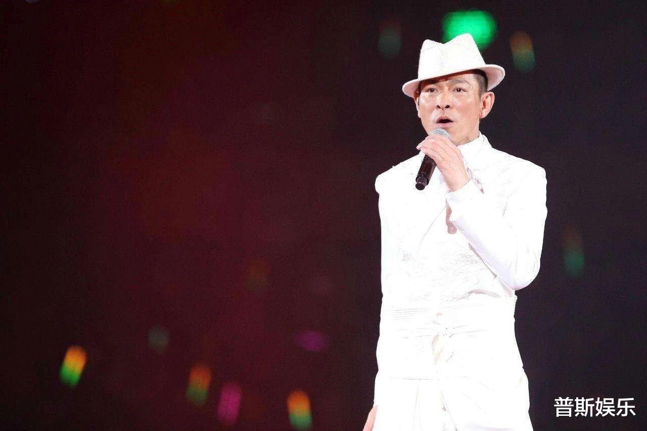 成奎安|?“双标”的刘德华：任由大姐穷困潦倒，却助幼弟开公司成富豪