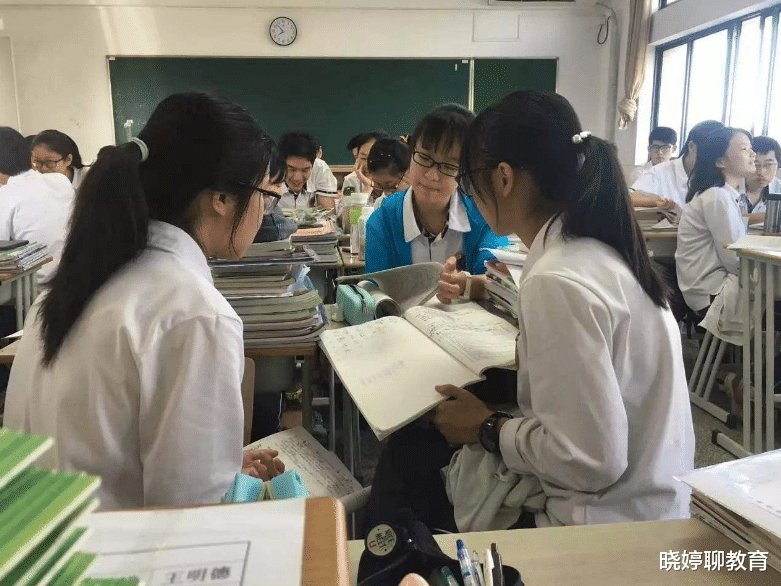 大学|高考686分全校第一，却被同学嘲笑，只因高三“补课费”花了十万