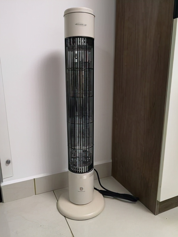 家里的冬日暖阳,只温暖、不烘人、不干燥 ——舒乐氏远红外取暖器