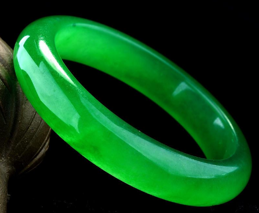 翡翠|对于玉石的解读，你都听过哪些商业话术？