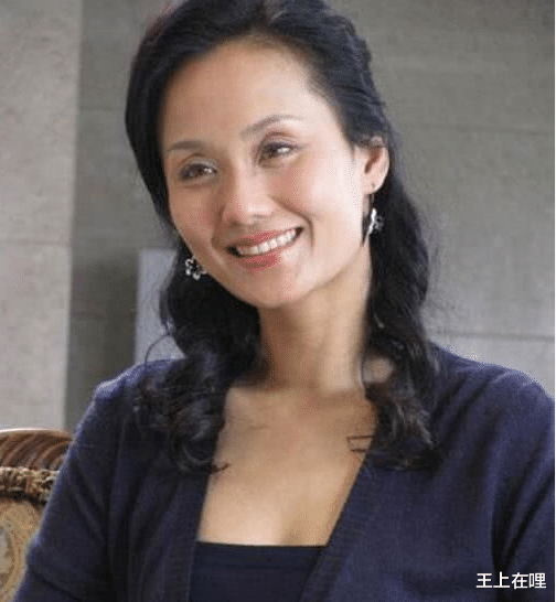 李颖|“儿子”是实力派演员，女儿是奥运会冠军，54岁的她才是人生赢家