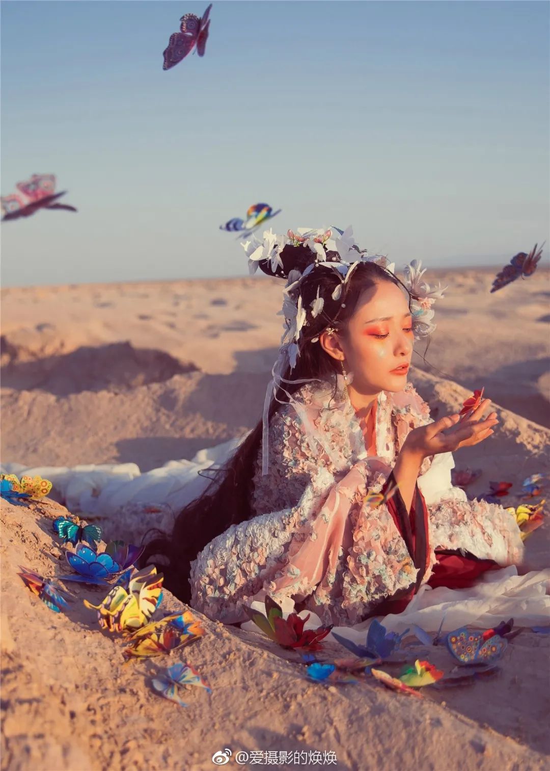 山海经|95后女孩还原70个《山海经》神兽，中国日报点赞：这才是年轻人最好的样子