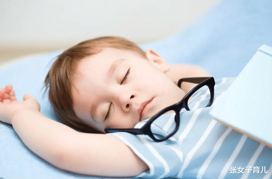 张女子育儿|宝宝身高低于同龄孩子，要打生长激素么？宝妈感谢老中医的建议